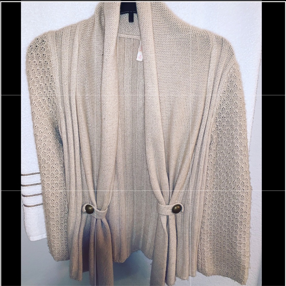 Draped beige/tan oatmeal color cardigan